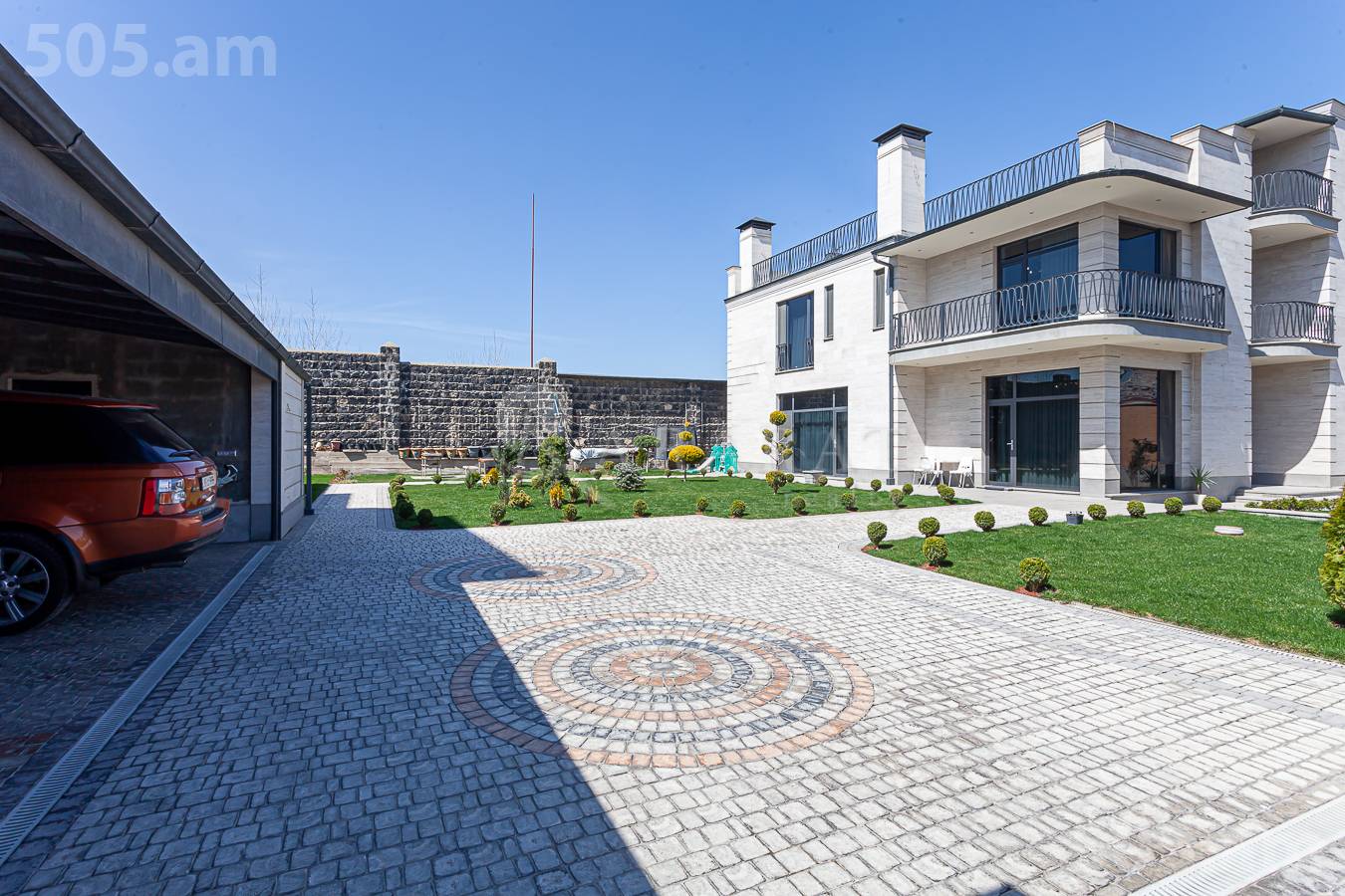 Առանձնատուն  Գ 1 թաղ., Աջափնյակ Երևան, 147241