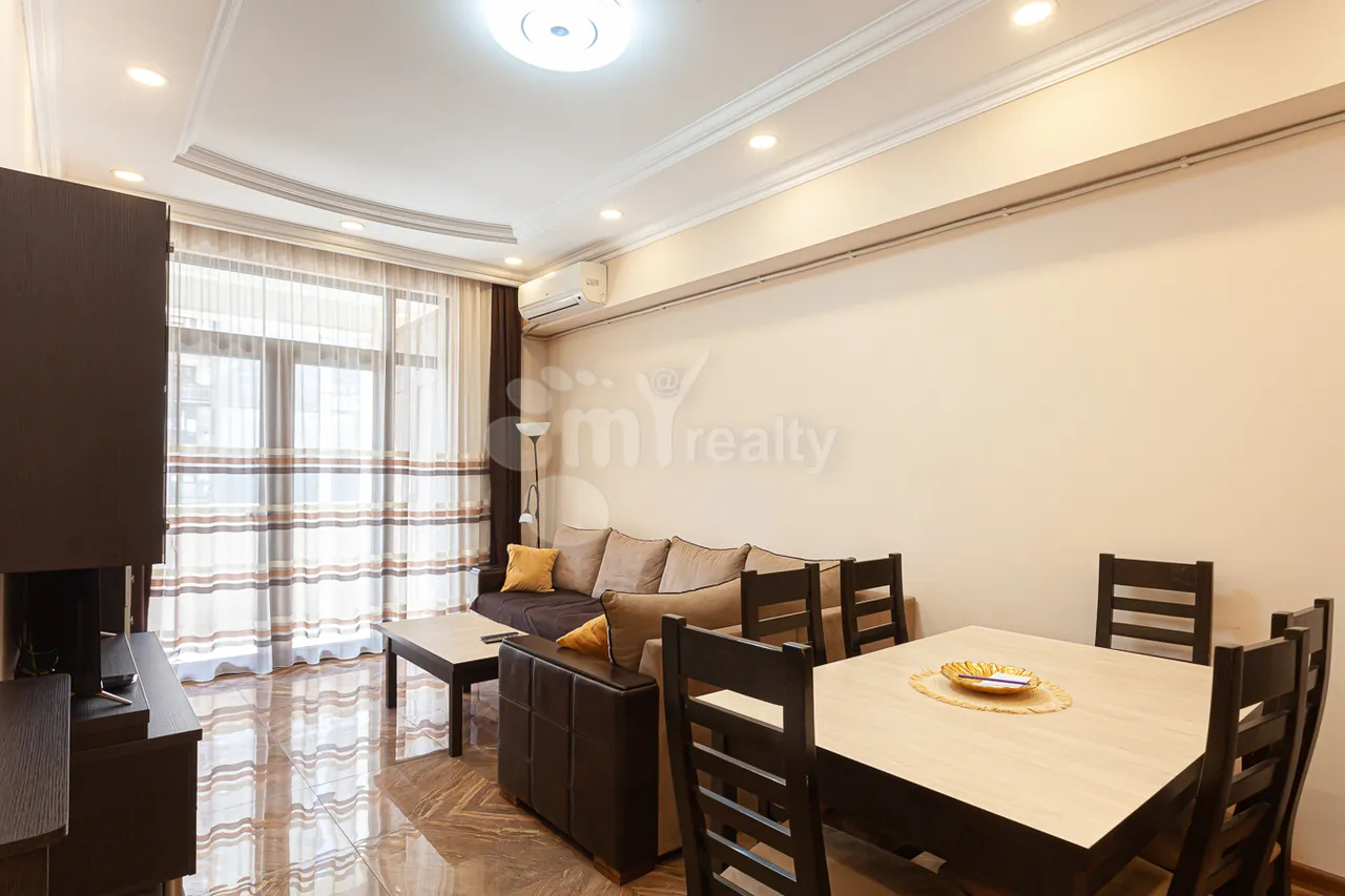 3 bedroom apartment for sale Yekmalyan St, Center Yerevan, 160123