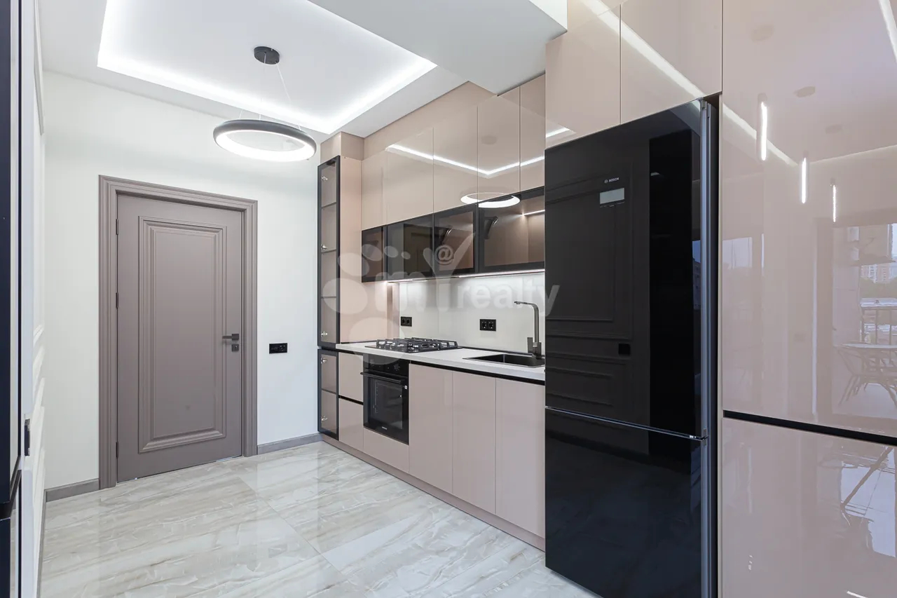 3 bedroom apartment for rent Komitas Ave, Arabkir Yerevan, 161837