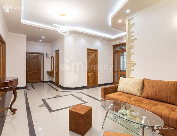 3-senyakanoc-bnakaran-vacharq-Yerevan-Center