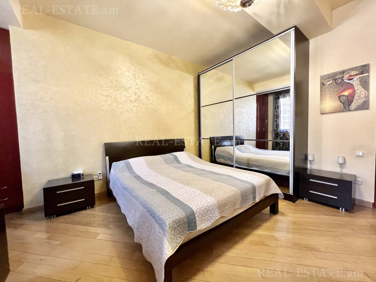 3 bedroom apartment for sale خیابان ساریان, مرکز شهر ایروان, 124690