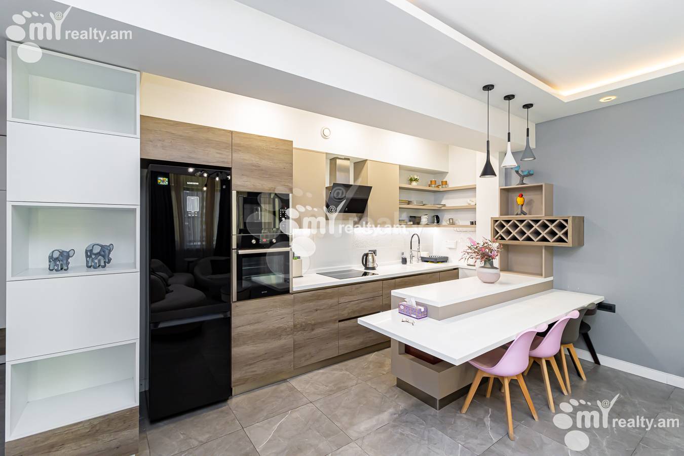 2 bedroom apartment for sale Amiryan St, Center Yerevan, 154194