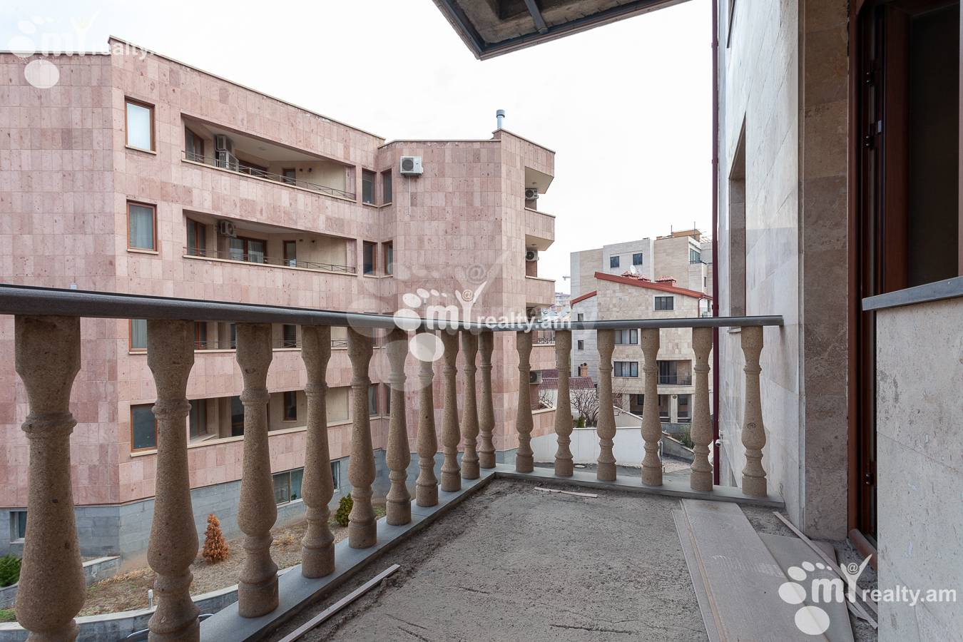 3 bedroom apartment for sale Antarayin St, Center Yerevan, 151851