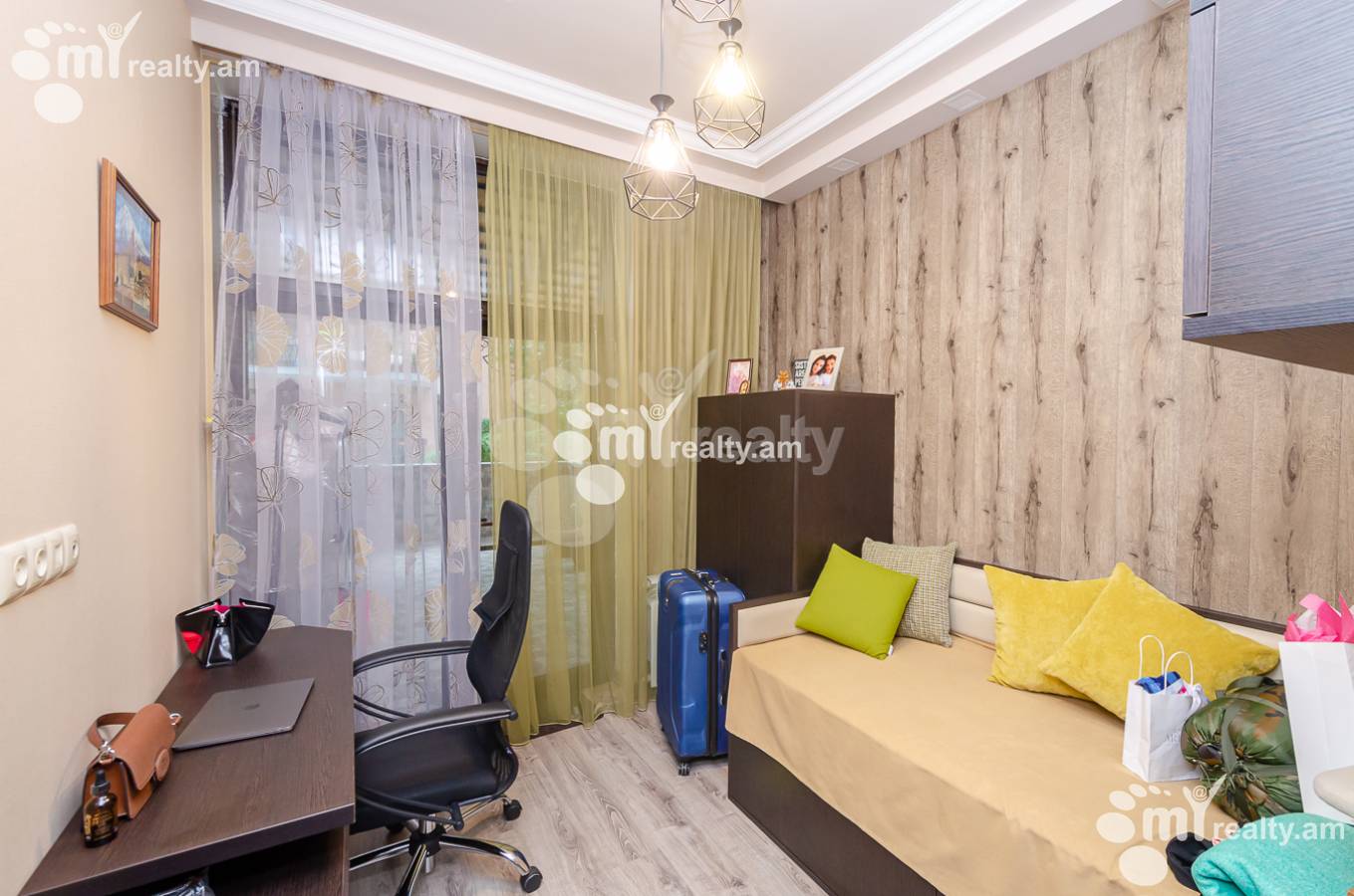 4 bedroom apartment for sale Davtashen 3 district, Davtachène Yerevan, 152896