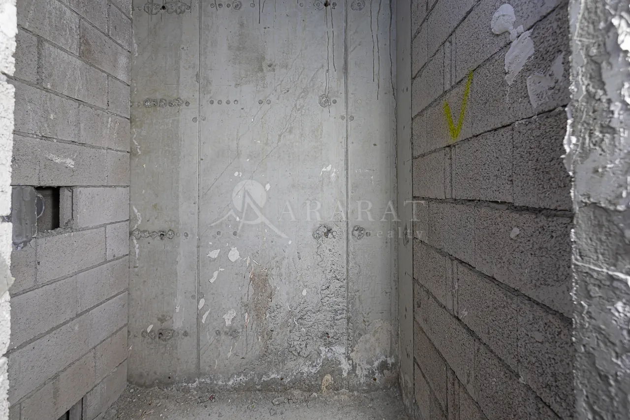 4 bedroom apartment for sale Griboedov St, Arabkir Yerevan, 157527