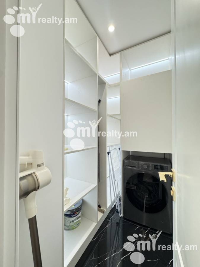 2 bedroom apartment for rent Antarayin St, Center Yerevan, 160035