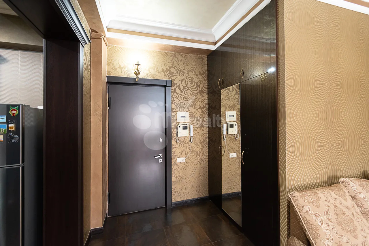 3 սենյականոց բնակարան  Հր.Քոչար փող, Արաբկիր Երևան, 160053