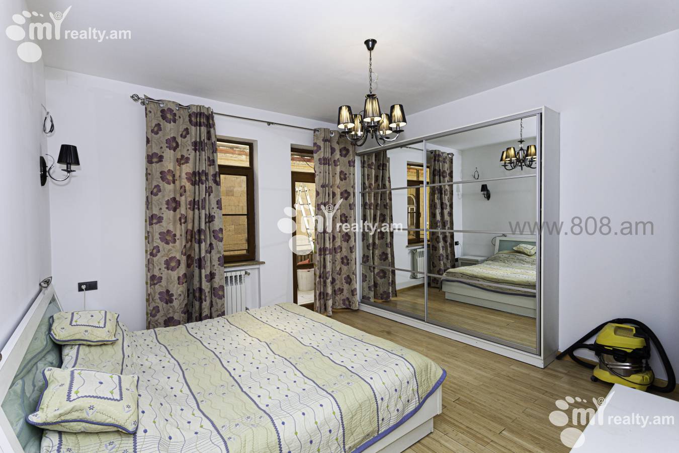 4 bedroom apartment for sale Tumanyan St, Center Yerevan, 126470