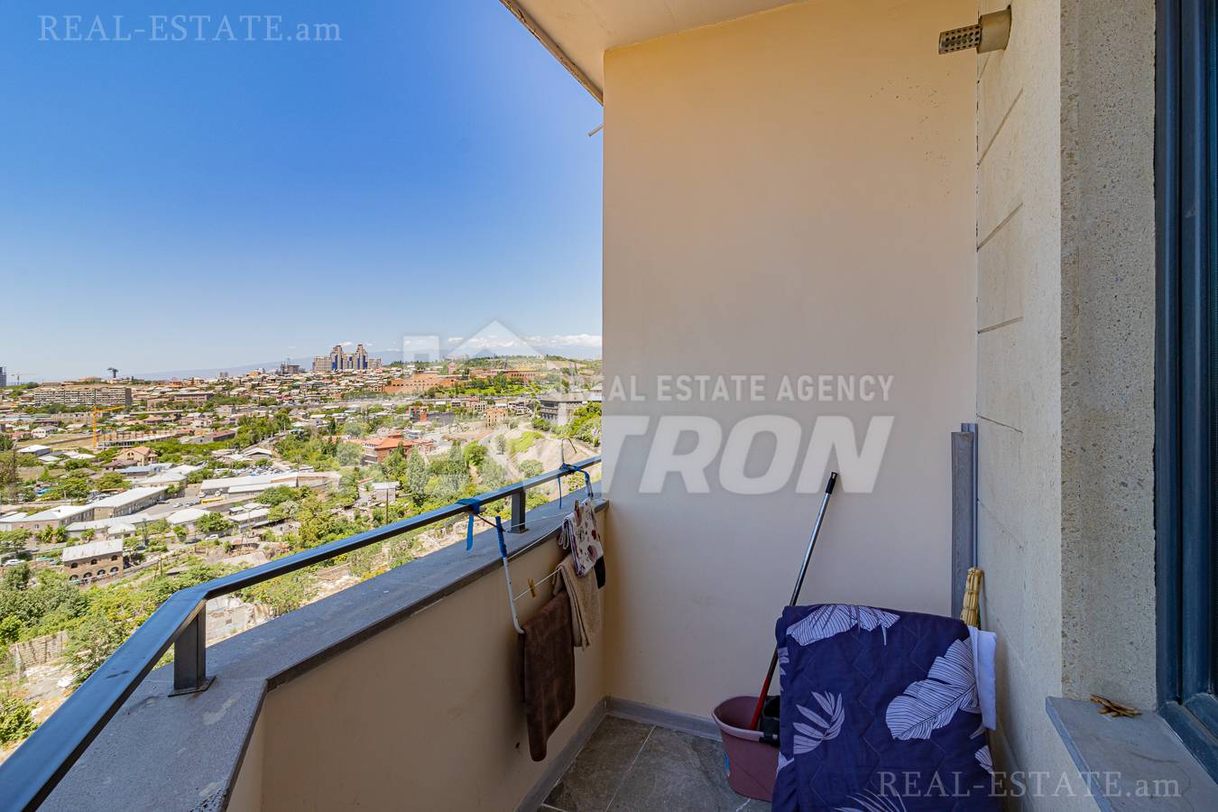 Купить 1 комнатную квартиру Аргишти ул, Центр Ереван, 136586