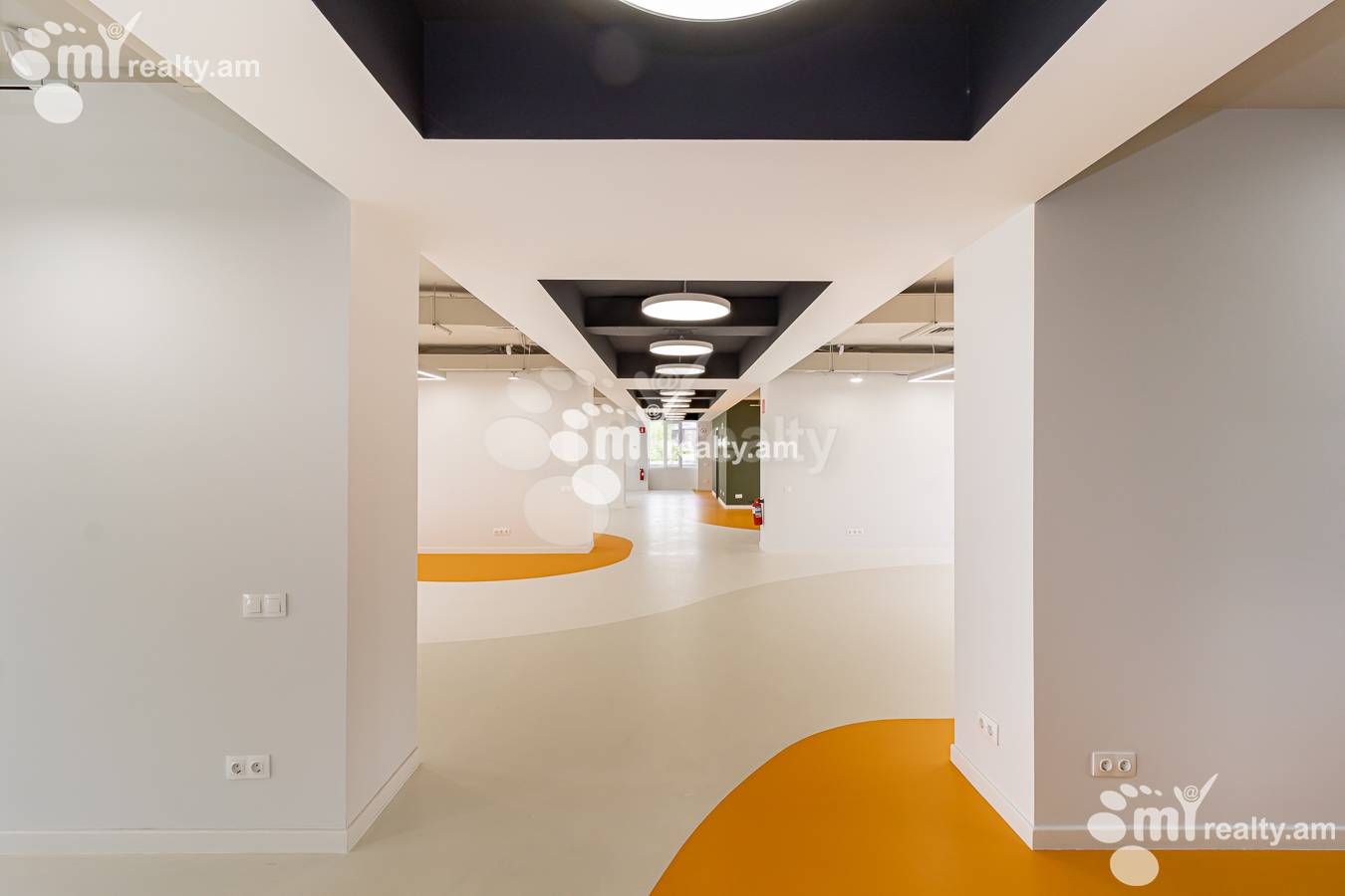 Снять коммерческoе помещение З. Саркаваг ул., Канакер-Зейтун Ереван, 148866