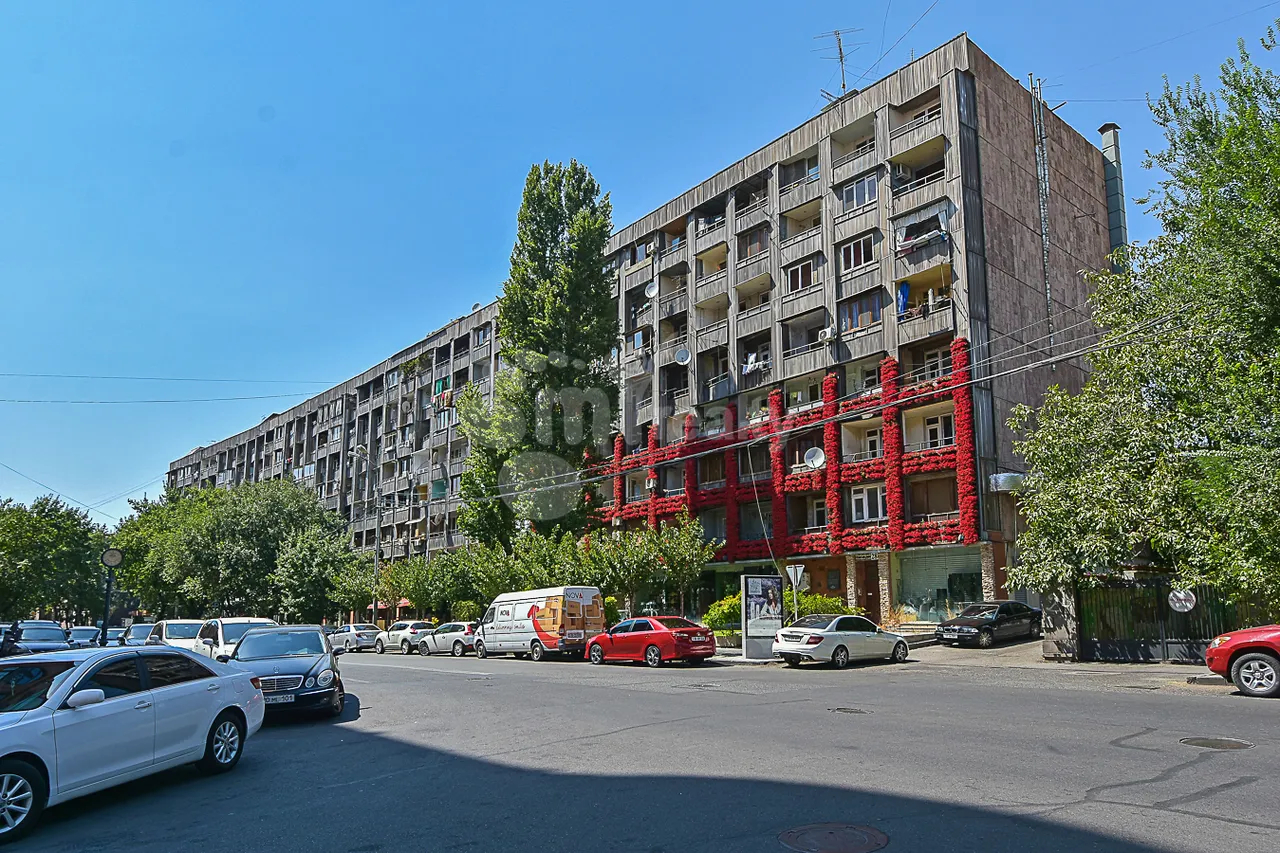 2 սենյականոց բնակարան վարձով Մոսկովյան փող, Կենտրոն Երևան, 161561
