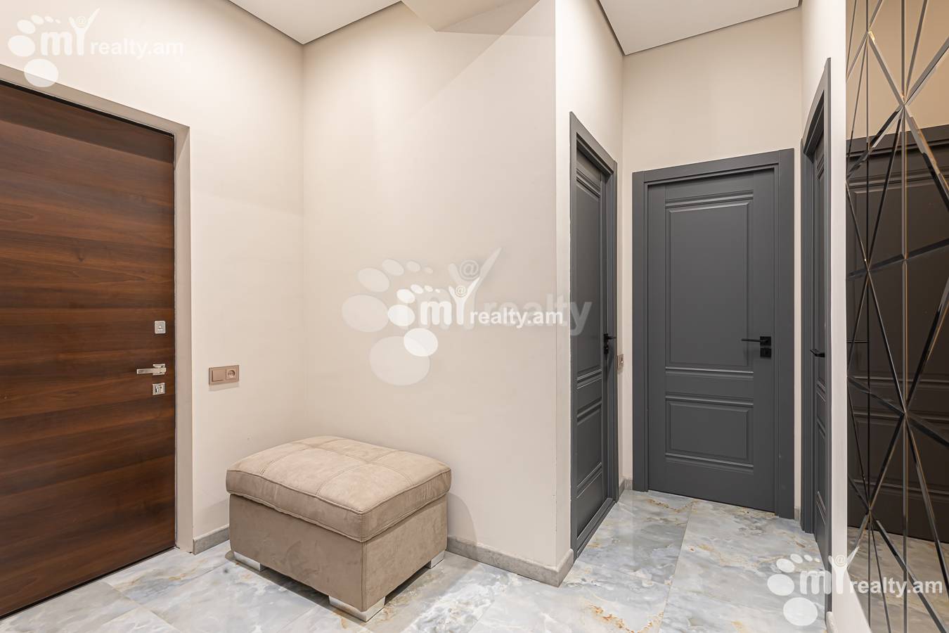 3 bedroom apartment for sale خیابان نازاربِکیان, آچاپنیاک ایروان, 156623