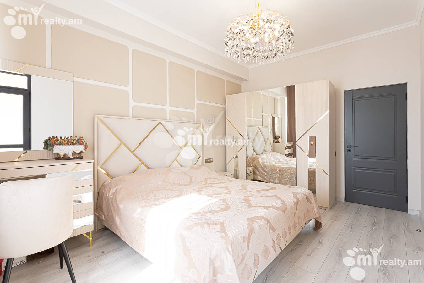 3 bedroom apartment for sale خیابان نازاربِکیان, آچاپنیاک ایروان, 156623