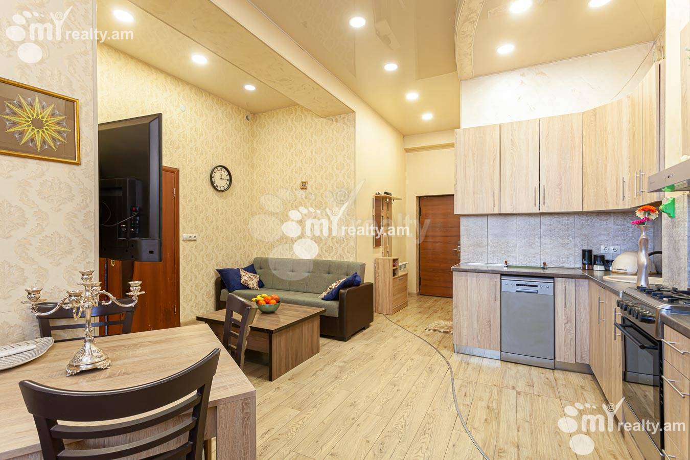 3 սենյականոց բնակարան  Գ. Հովսեփյան փող, Նորք-Մարաշ Երևան, 154963