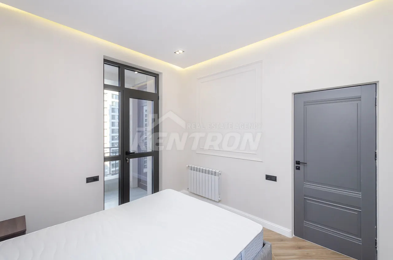 3 bedroom apartment for sale Arshakunyats Ave, Center Yerevan, 158813