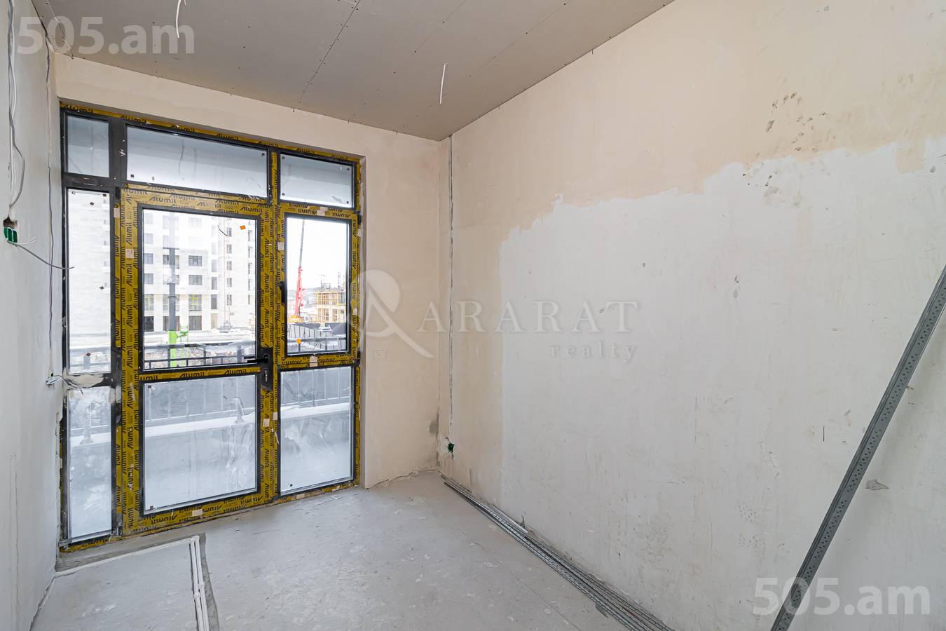 3 bedroom apartment for sale خیابان آرشاکونیاک, مرکز شهر ایروان, 153910