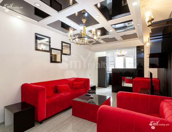 varcov-bnakaran-norakaruycum/3-senyakanoc/Lalayants+st/Center/Yerevan