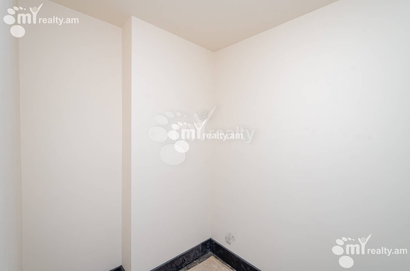 House for sale Arinj 15th street, Avan Yerevan, 154125