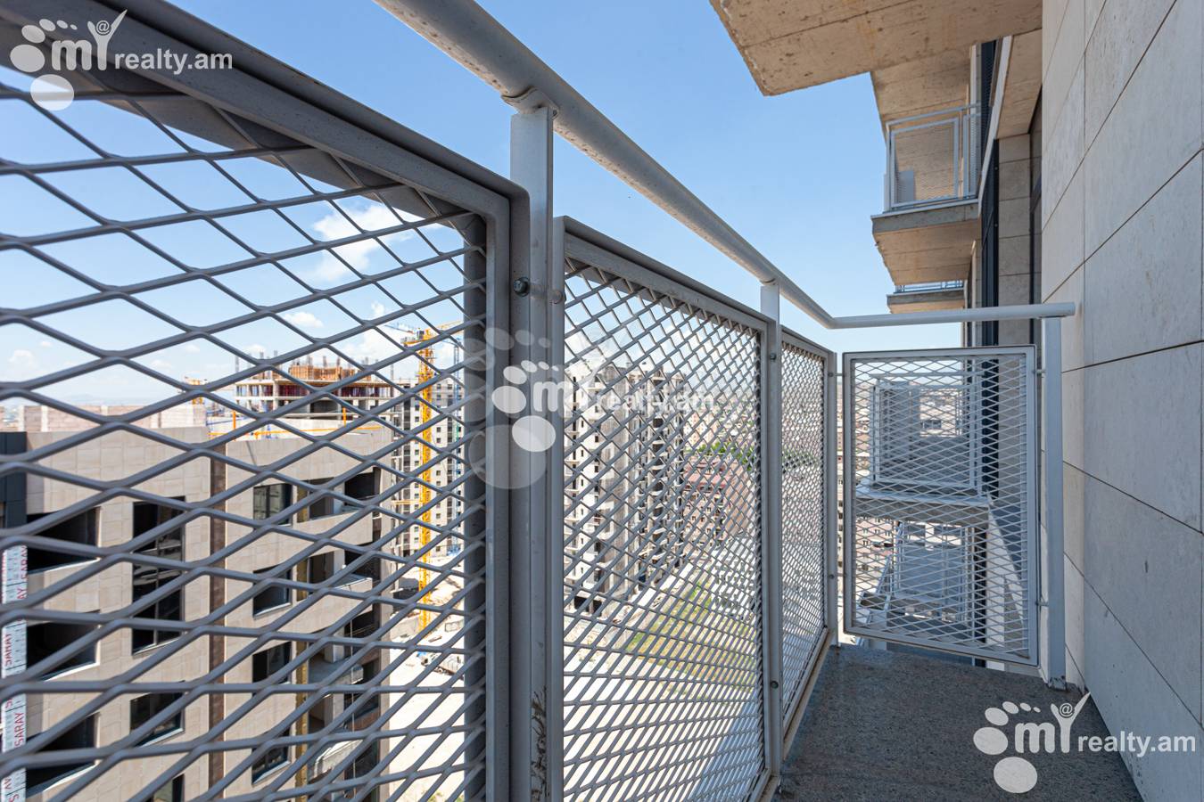 3 սենյականոց բնակարան  Լենինգրադյան փ, Մալաթիա-Սեբաստիա Երևան, 150527