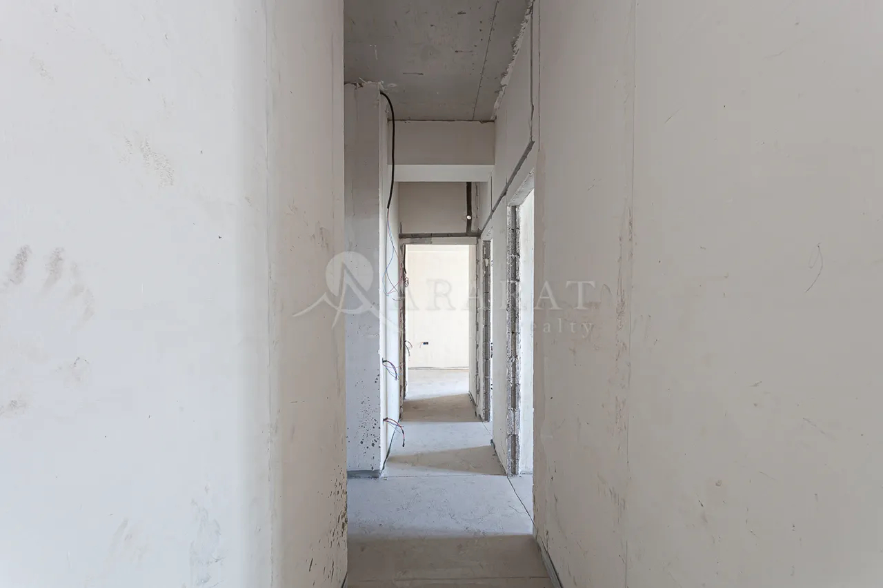 4 bedroom apartment for sale G. Hovsepyan St, Nork-Marasch Yerevan, 161928