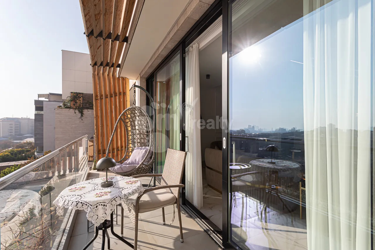 3 սենյականոց բնակարան վարձով Անտառային, Գ.Էմինի փող., Կենտրոն Երևան, 157356