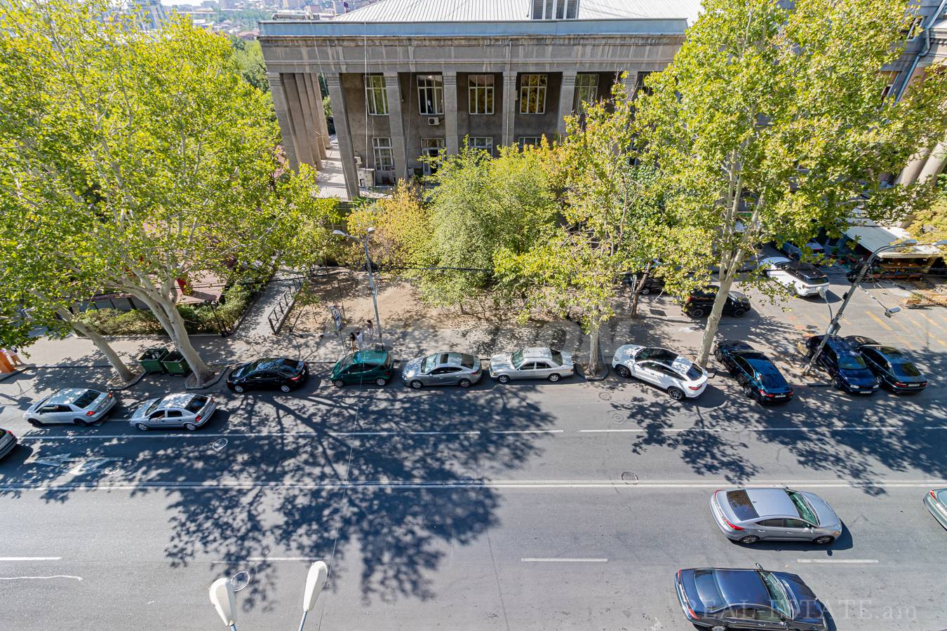 5 սենյականոց բնակարան  Տերյան փող, Կենտրոն Երևան, 139226