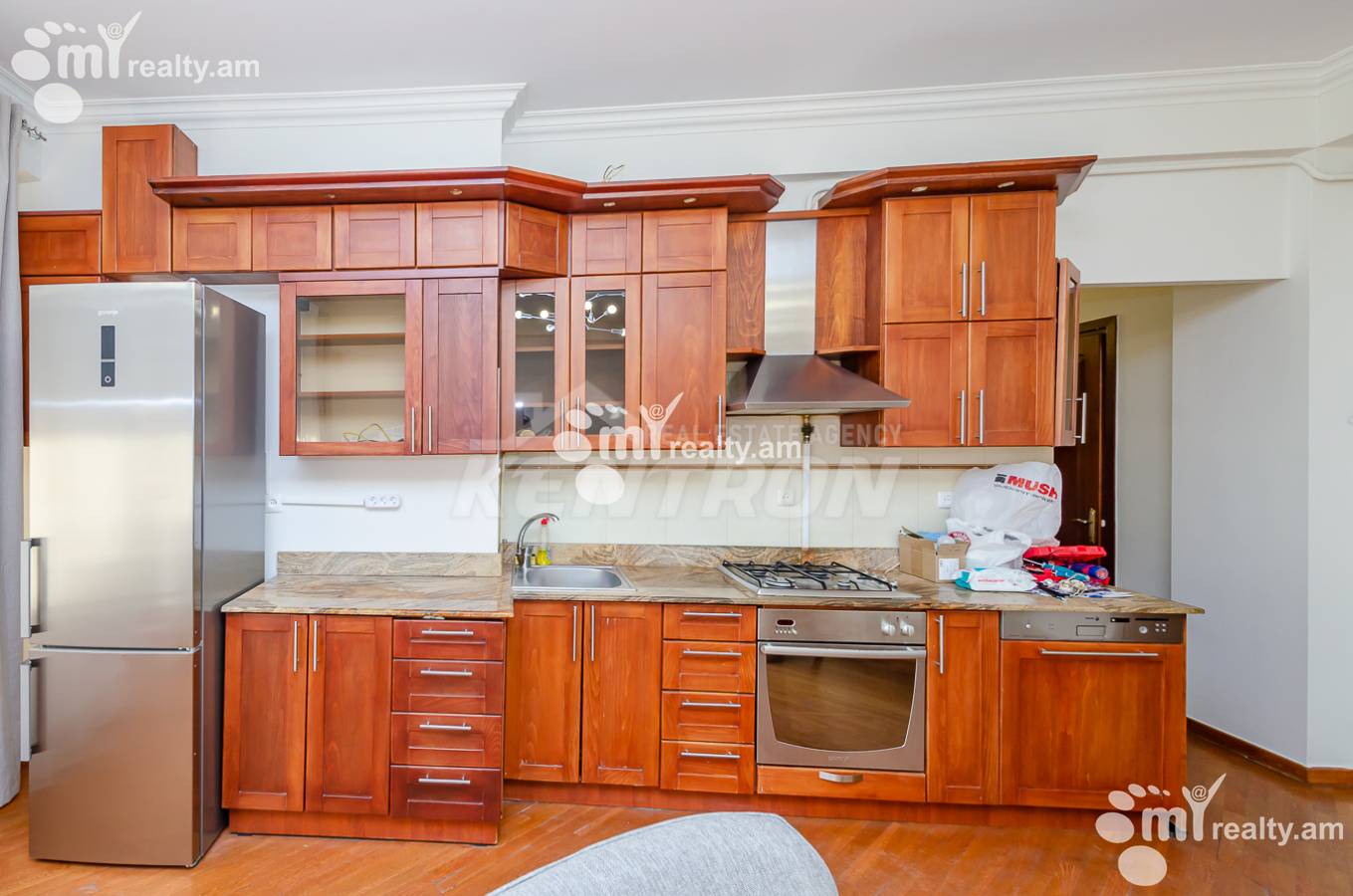4 bedroom apartment for rent Yekmalyan St, Center Yerevan, 153463
