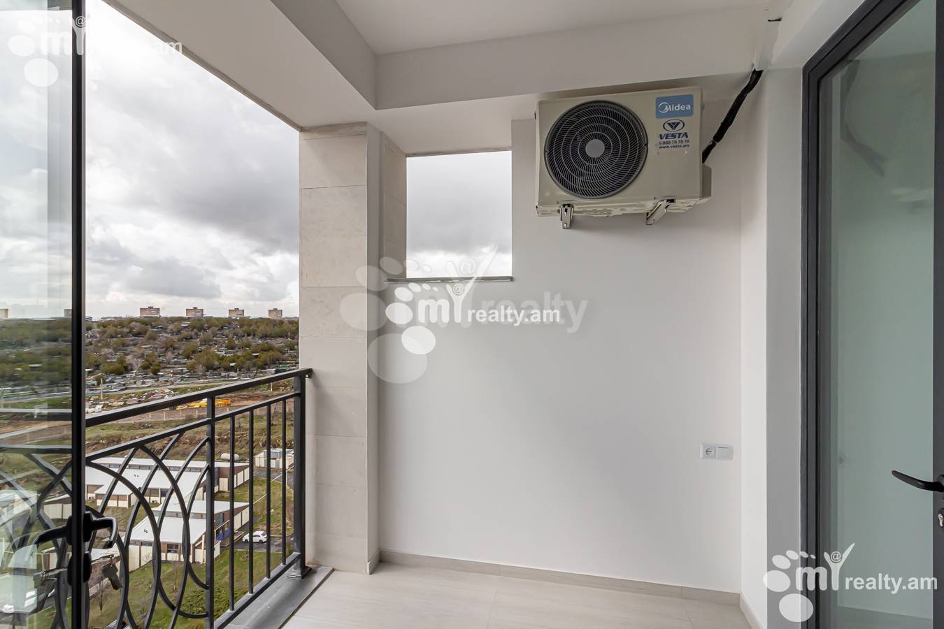 Купить 2 комнатную квартиру Царав Ахбюр ул., Аван Ереван, 137156