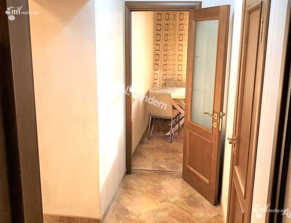 2-senyakanoc-bnakaran-vacharq-Yerevan-Center