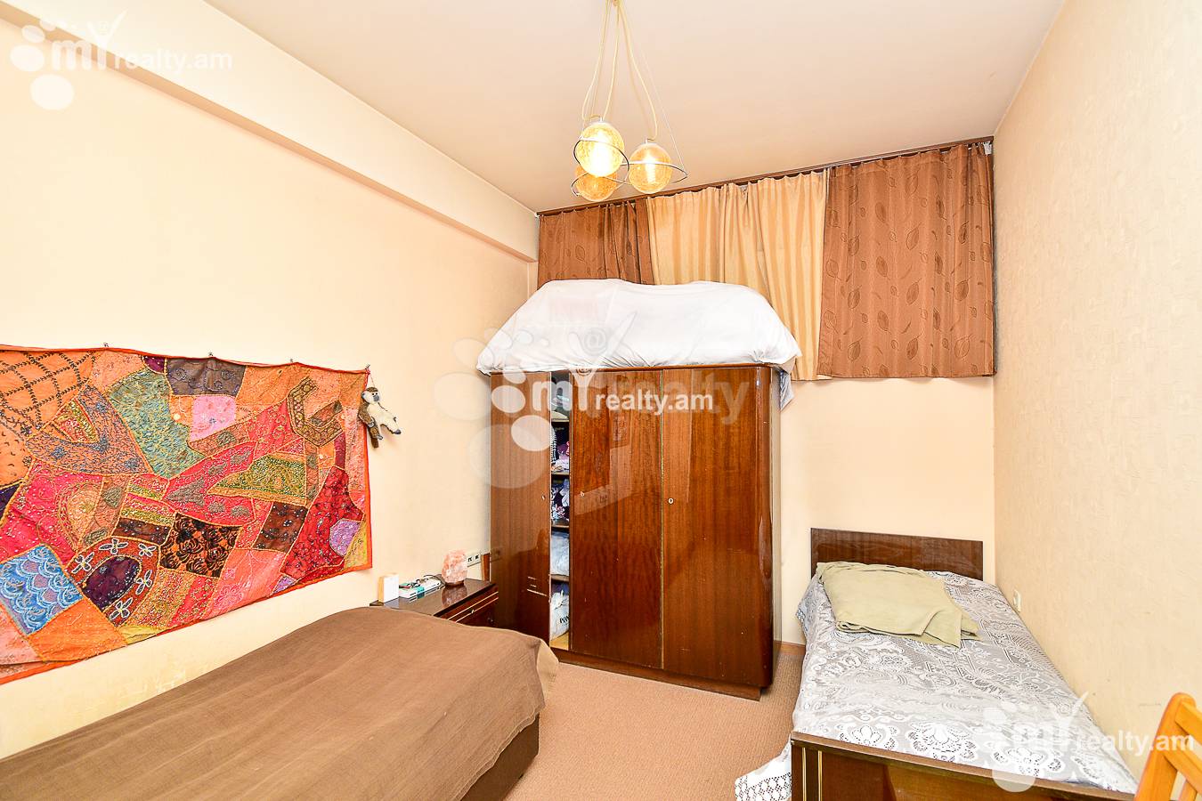 3 bedroom apartment for sale Antarayin St, Center Yerevan, 146938