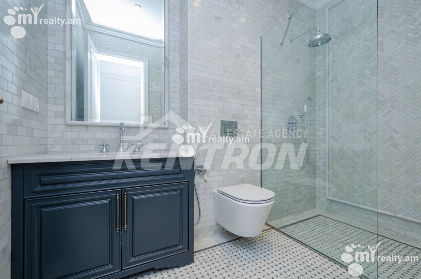 3 bedroom apartment for sale خیابان تامانیان, مرکز شهر ایروان, 128266