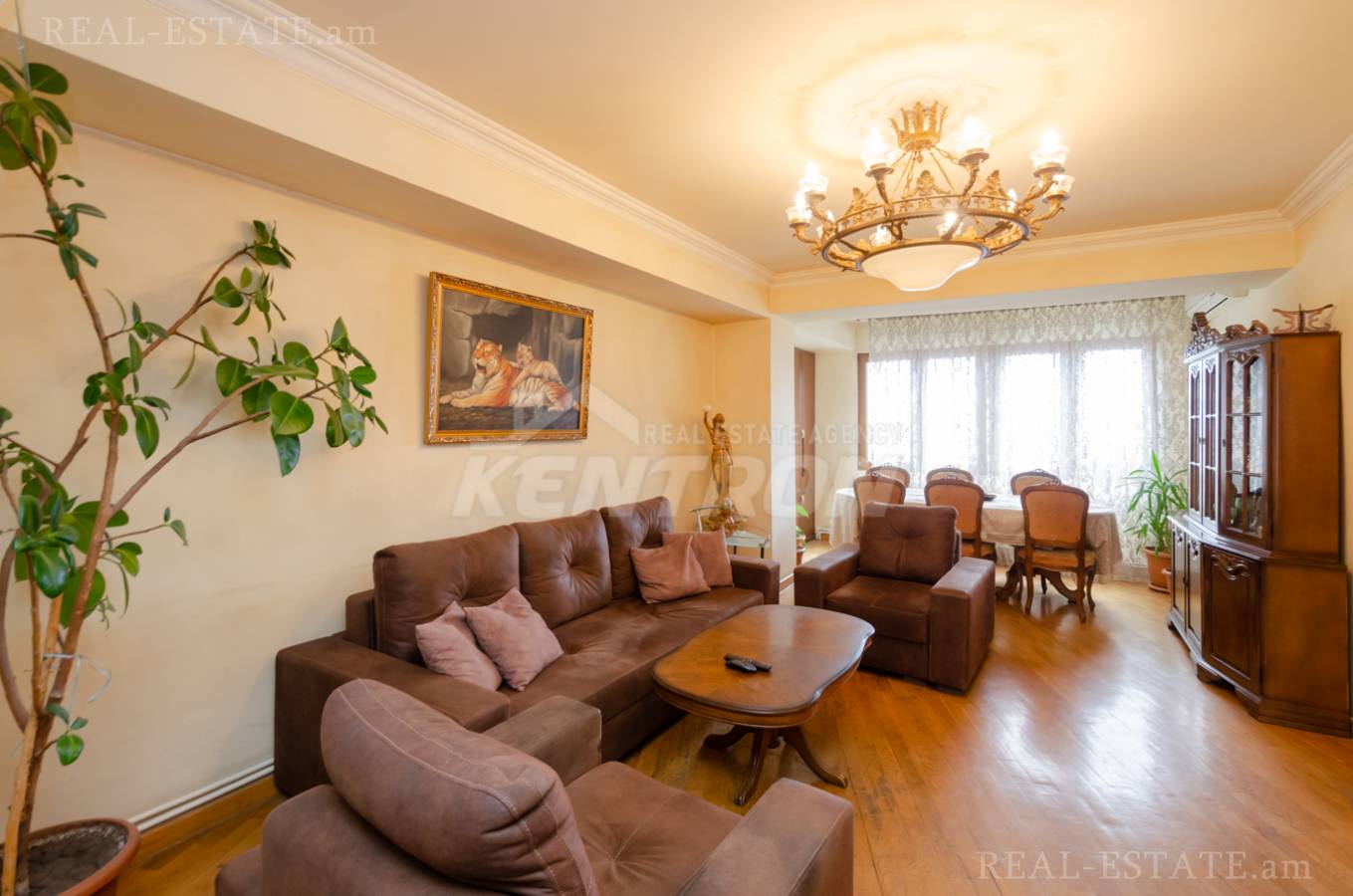 Купить 3 комнатную квартиру Анрапетутян ул, Центр Ереван, 137008