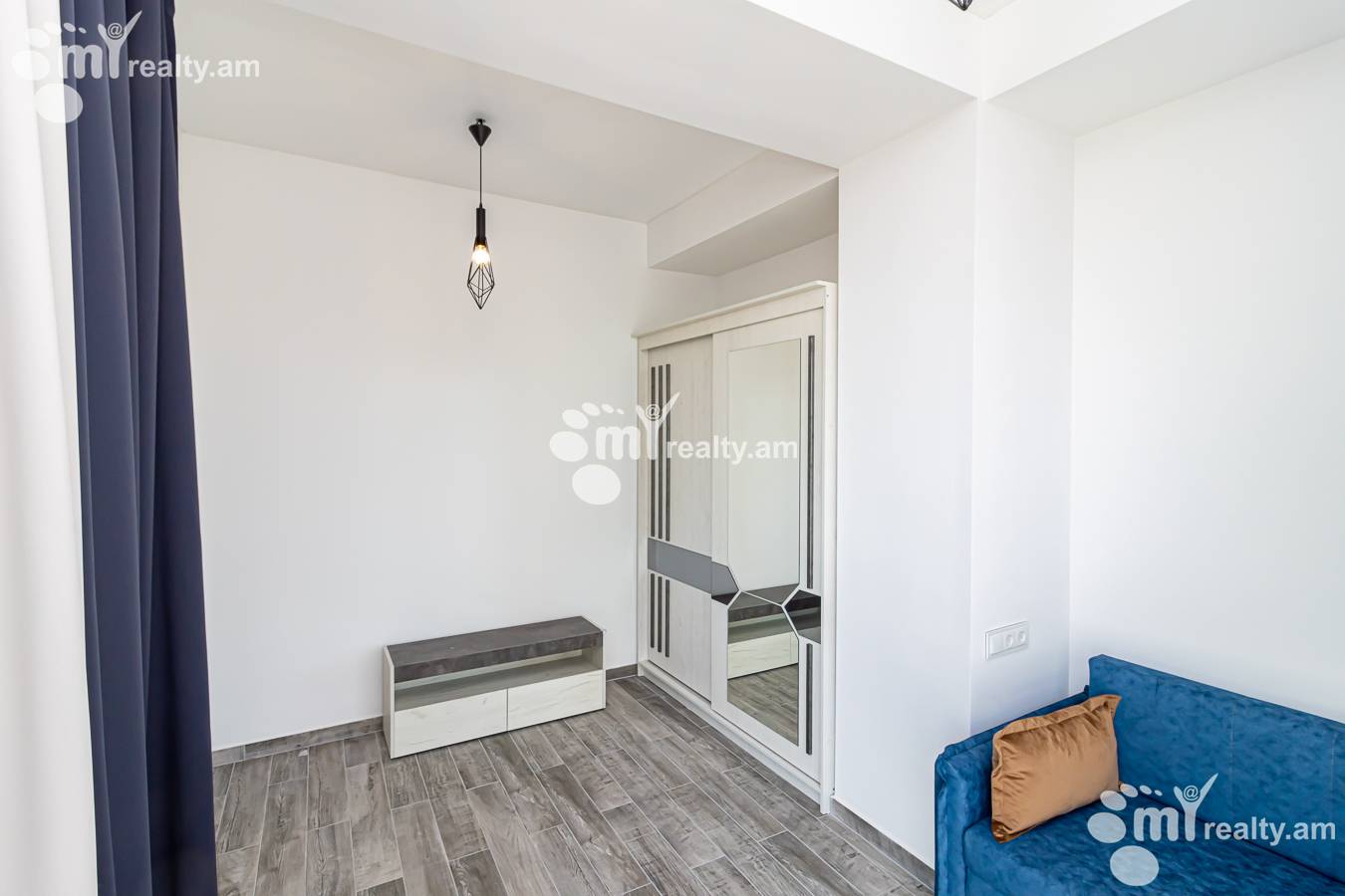 Снять 3 комнатную квартиру К. Улнеци ул., Канакер-Зейтун Ереван, 154253