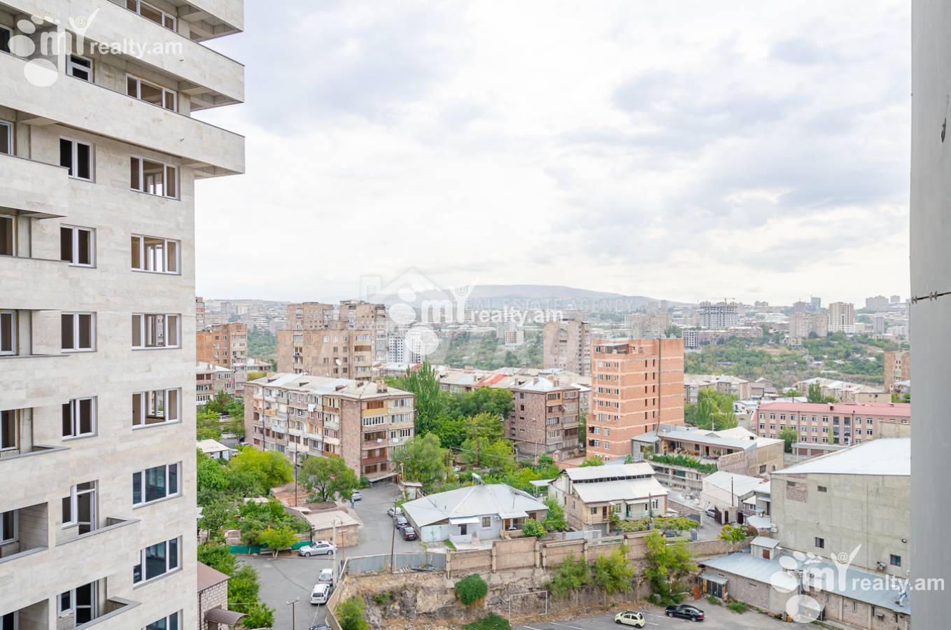 Купить 4 комнатную квартиру Севак ул, Канакер-Зейтун Ереван, 153147