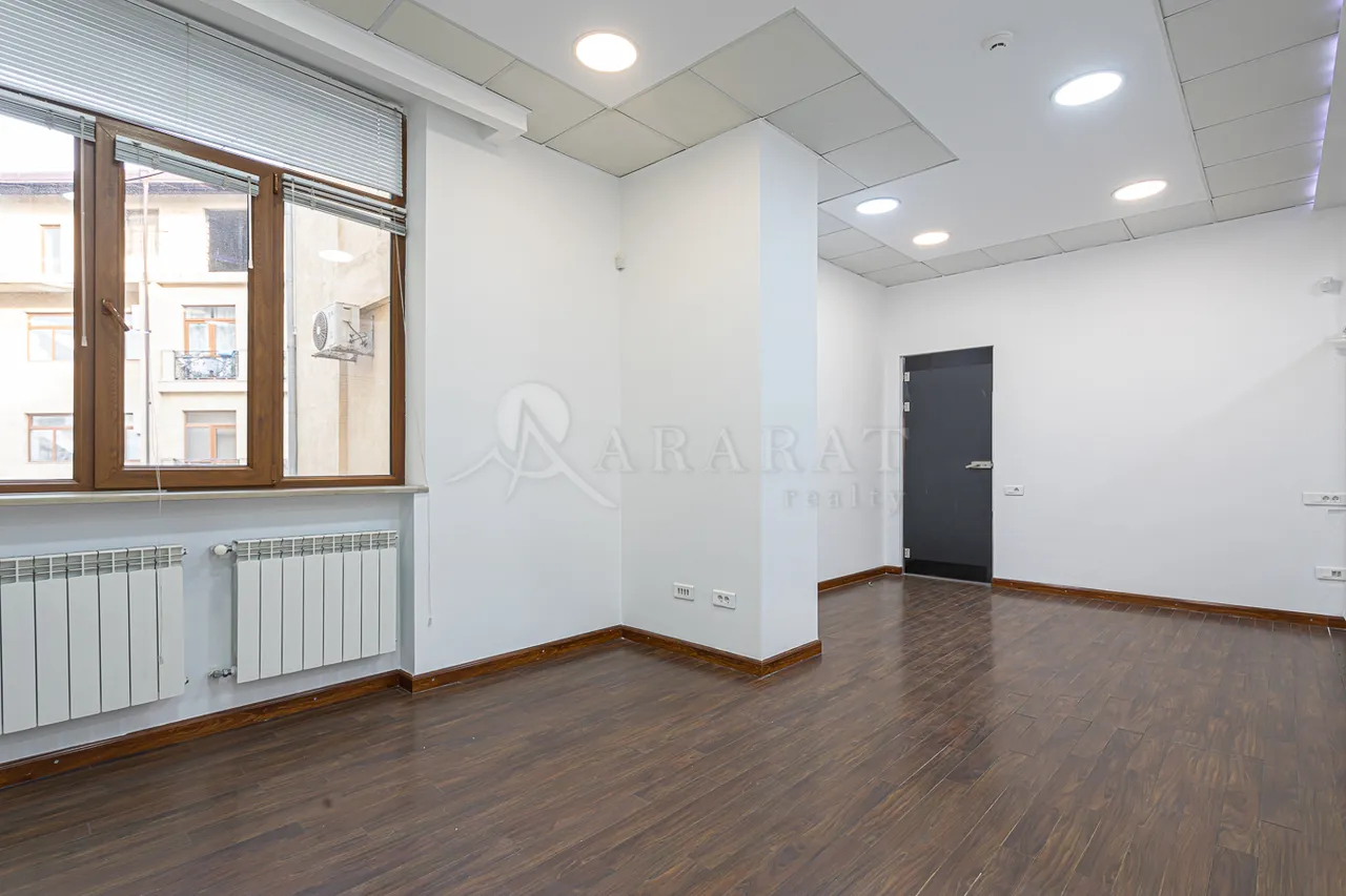 Commercial property for rent Azatutyan Ave, Arabkir Yerevan, 157758