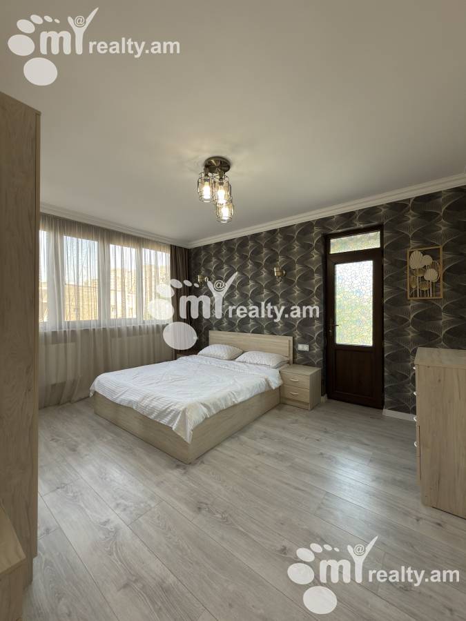 3 սենյականոց բնակարան  Տիգրան Մեծի պող, Կենտրոն Երևան, 156452