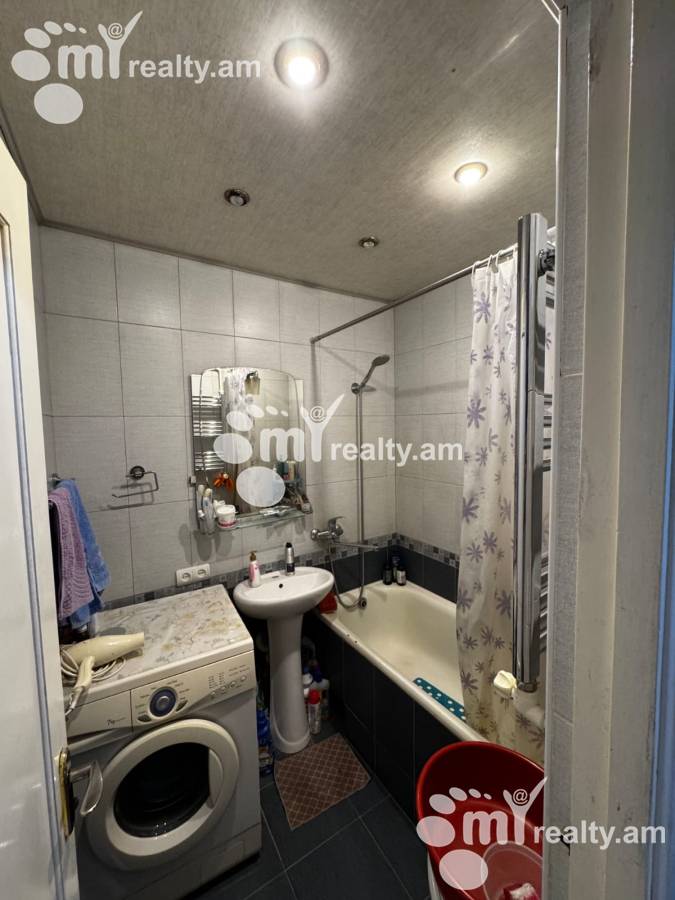 Купить 2 комнатную квартиру Шопрон ул, Нор-Норк Ереван, 157993