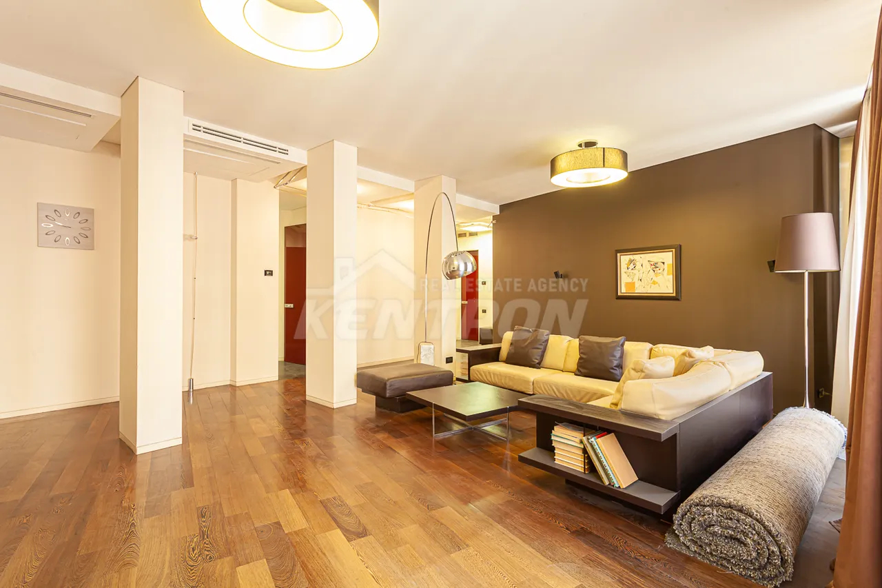 4 bedroom apartment for sale (خیابان نورترن (شمالی, مرکز شهر ایروان, 157215