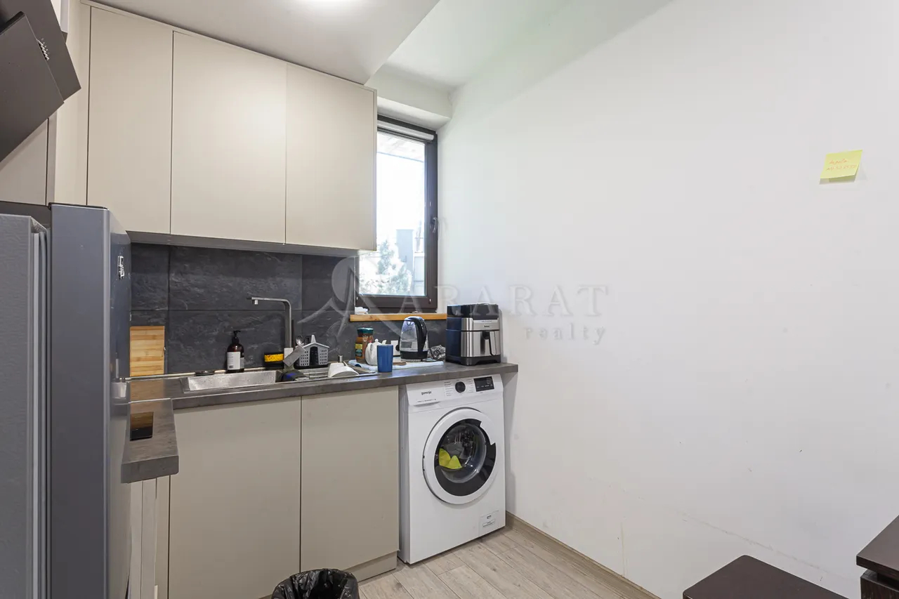 House for sale Fizkulturnikner St, Center Yerevan, 157325