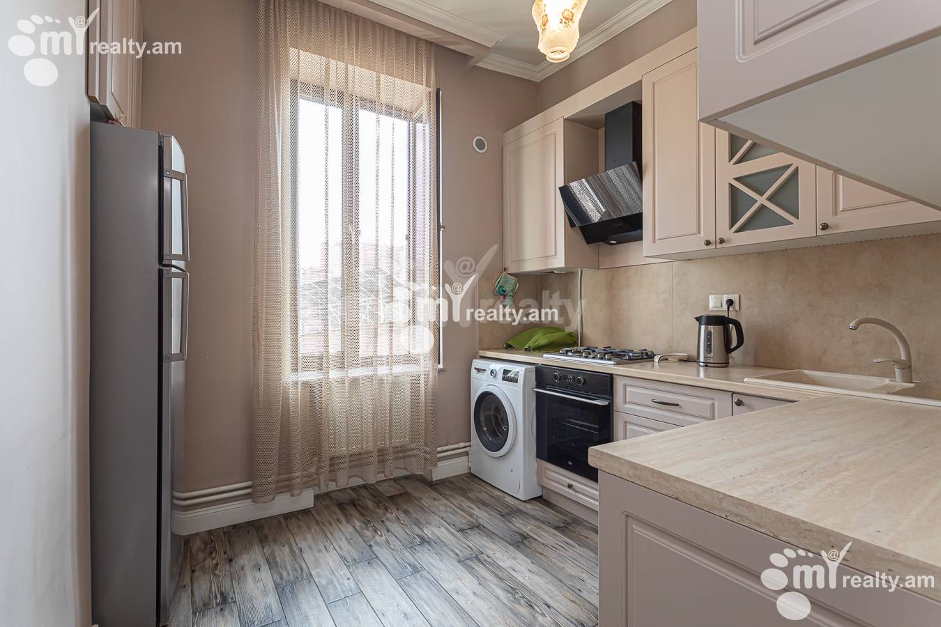 2 bedroom apartment for sale خیابان تیگران مِتس, مرکز شهر ایروان, 157110