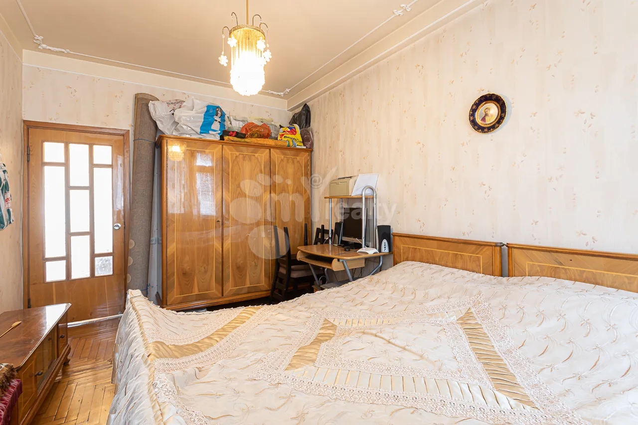 Купить 3 комнатную квартиру В.Папазян ул, Арабкир Ереван, 157437