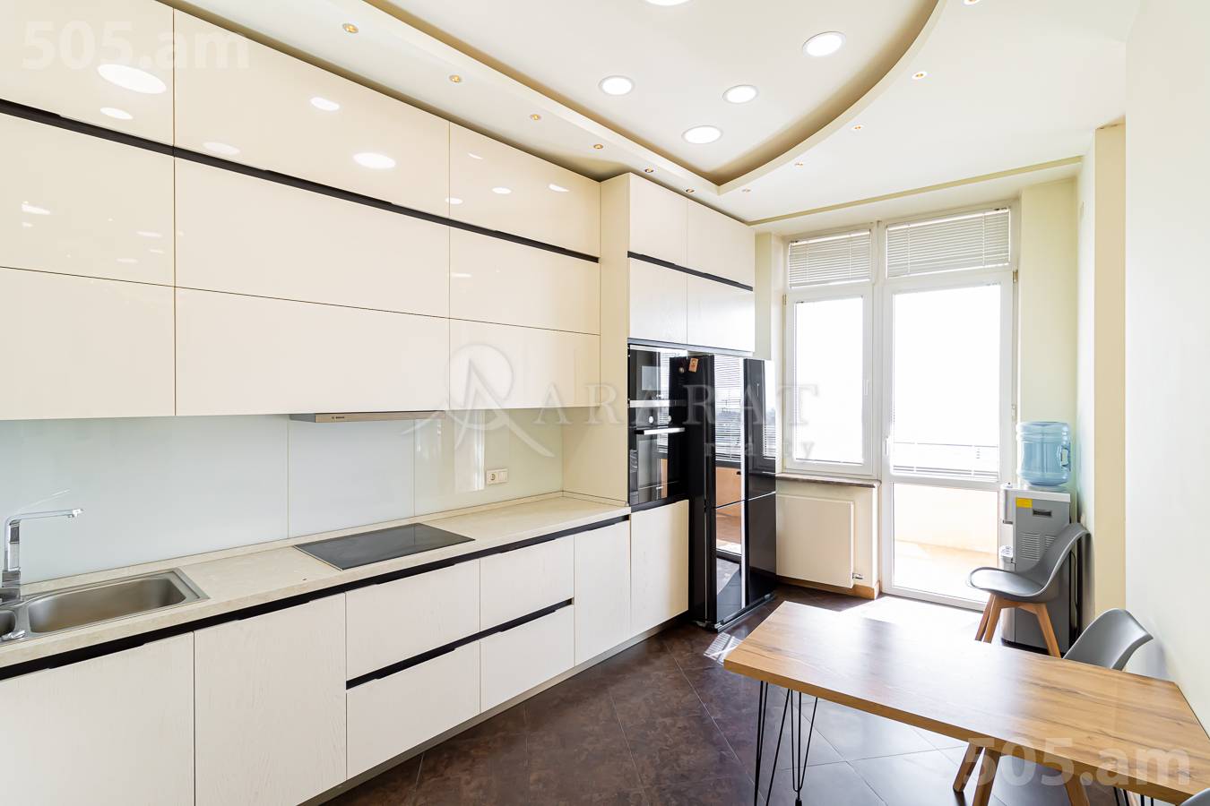 3 bedroom apartment for sale Dzorap St, Center Yerevan, 152898