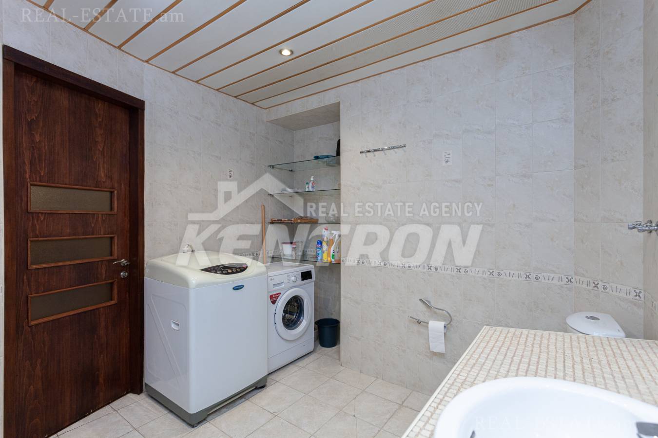 3 սենյականոց բնակարան  Չարենցի փող, Կենտրոն Երևան, 137336