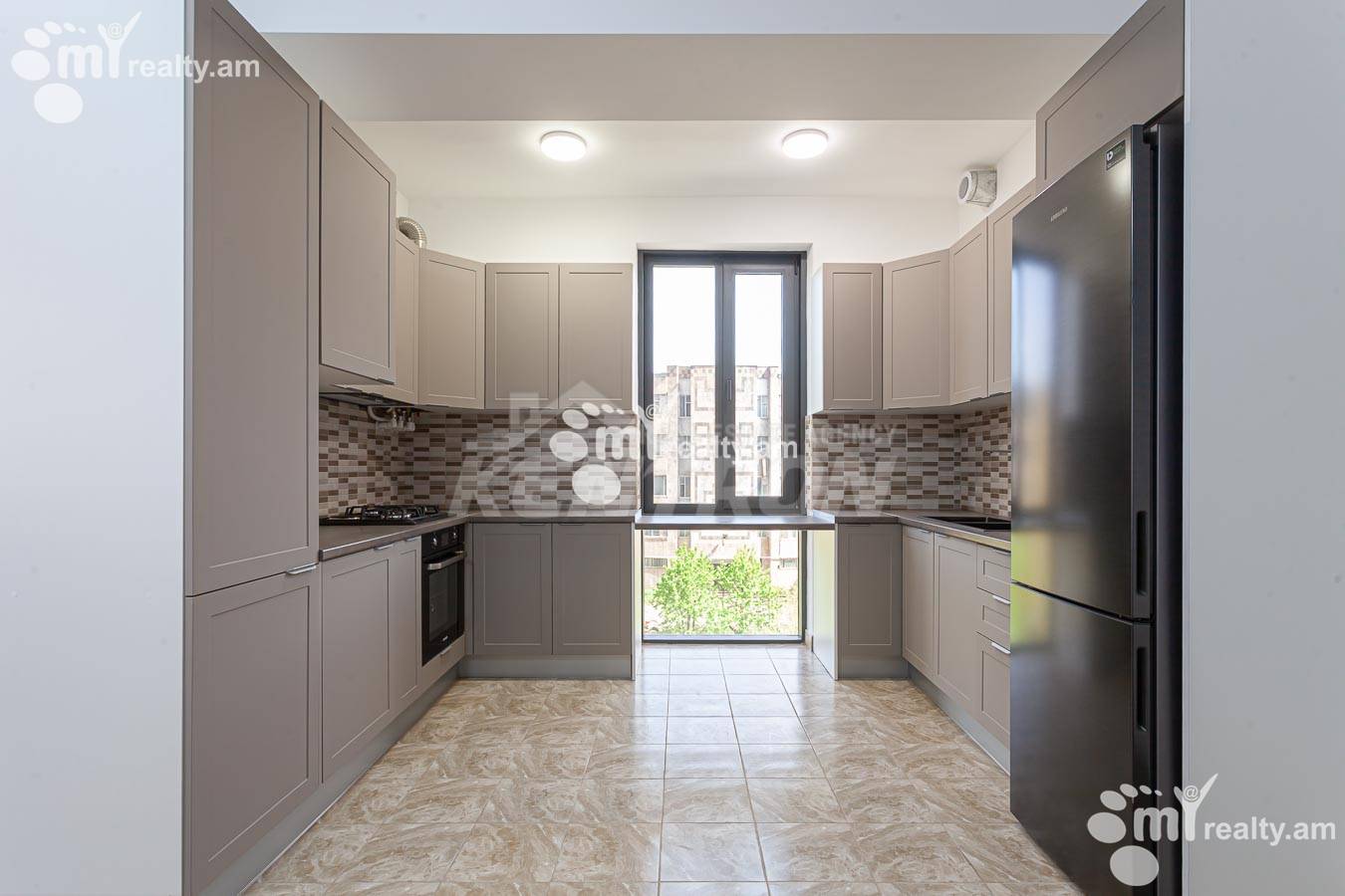 4 սենյականոց բնակարան  Ադոնց փող, Արաբկիր Երևան, 155285