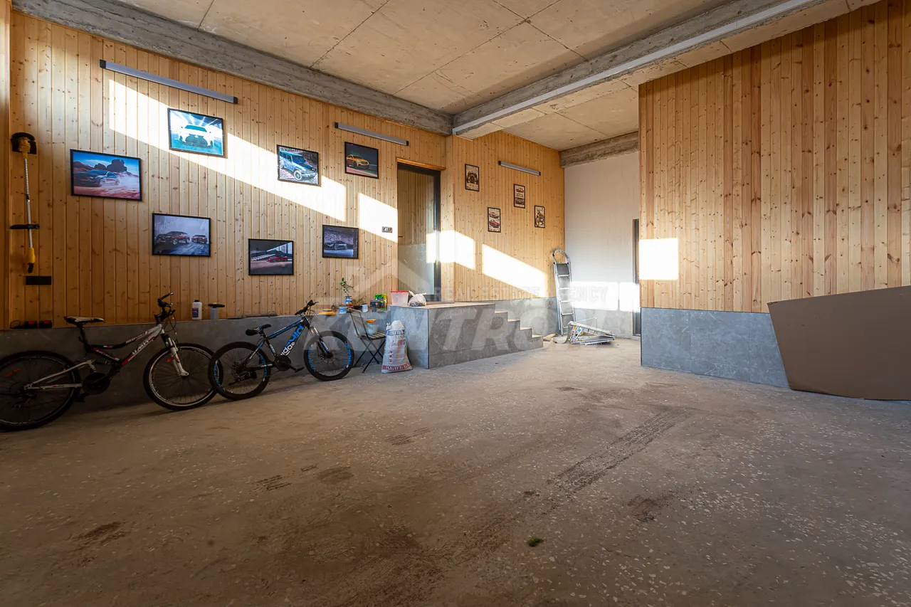 House for sale Paruyr Sevak dis., Awan Yerevan, 158077