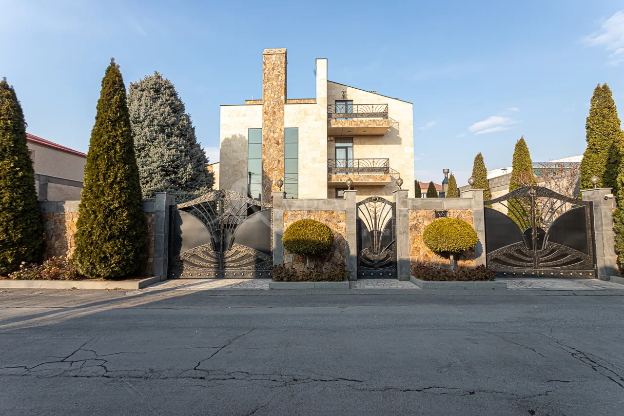 House for sale G 1 dis., Adjapnyak Yerevan, 158466