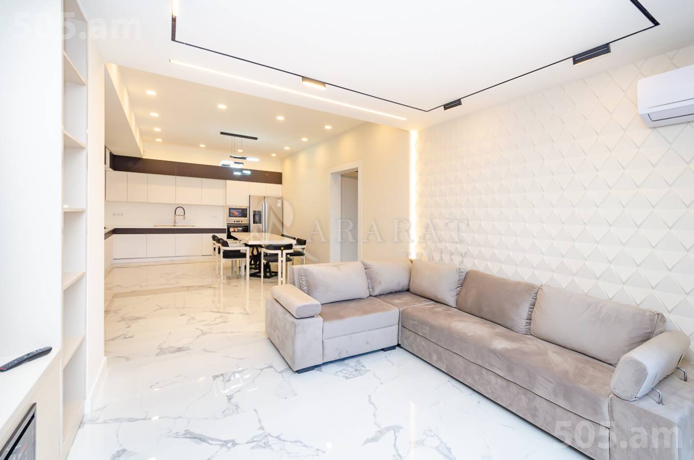 4 bedroom apartment for sale Paronyan St, Center Yerevan, 150354