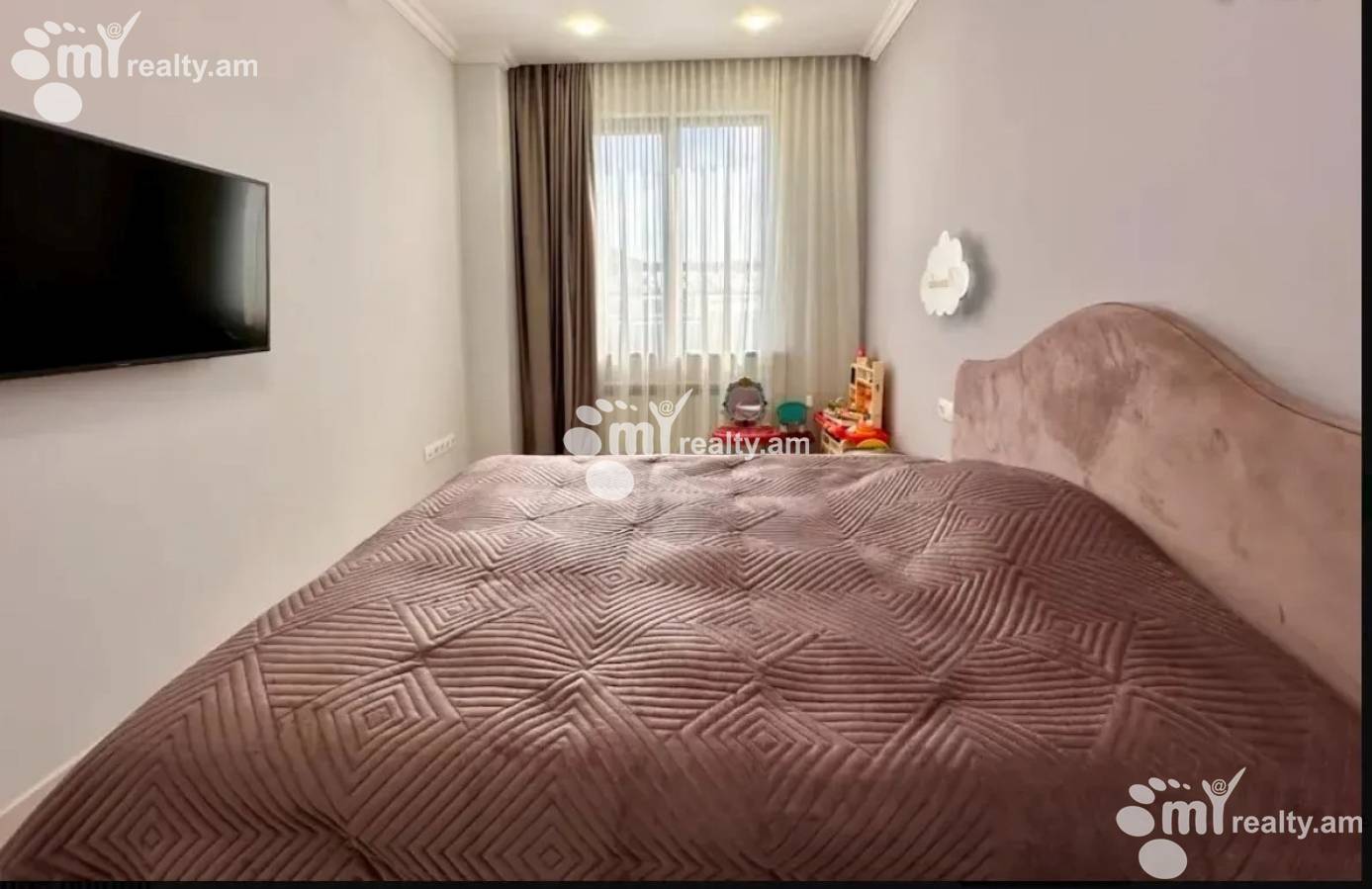 4 bedroom apartment for sale Adonts St, Arabkir Yerevan, 159049