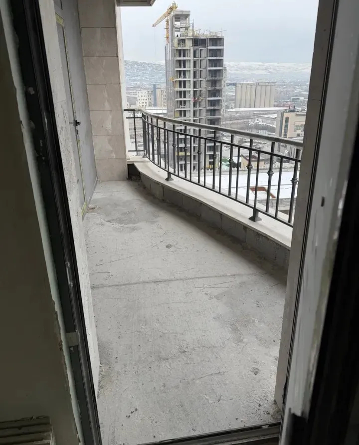 3 bedroom apartment for sale خیابان آرشاکونیاک, مرکز شهر ایروان, 158935