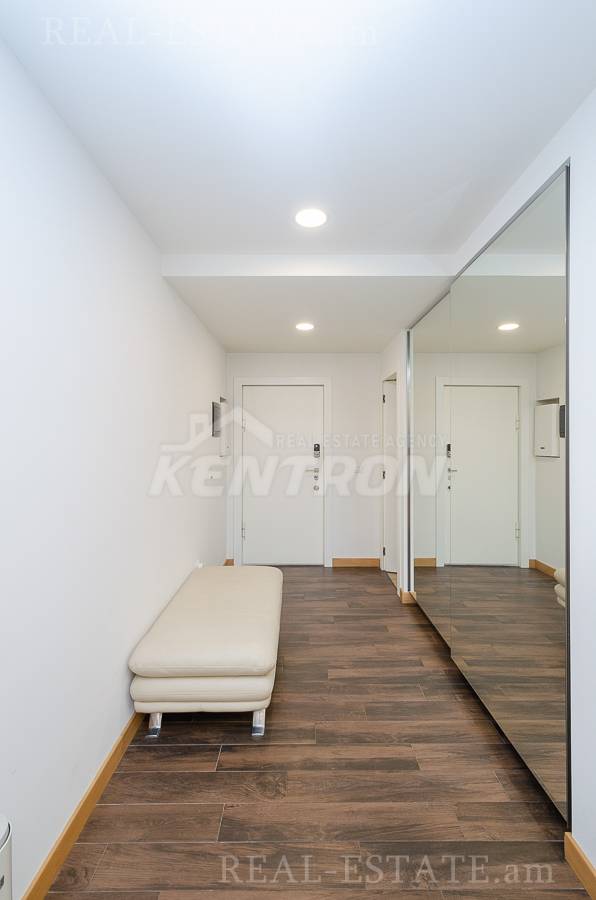 5 սենյականոց բնակարան  Լեոի փող, Կենտրոն Երևան, 138867